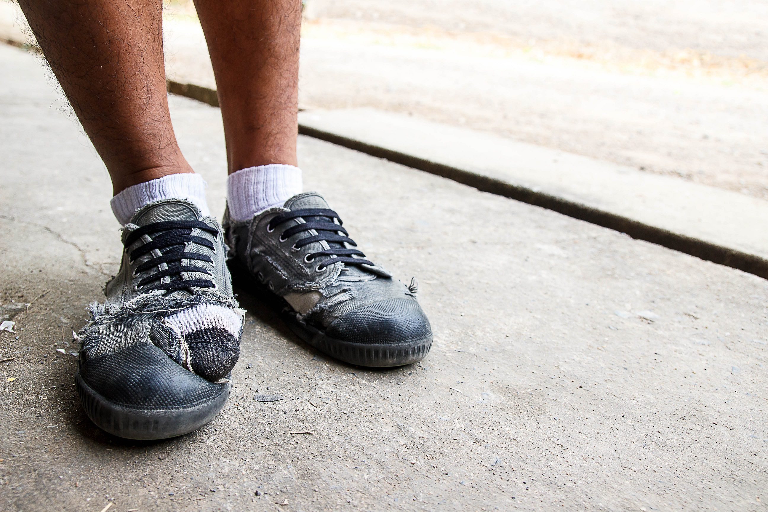 School shoes, worn out, podiatry, foot pain, central coast, tuggerah